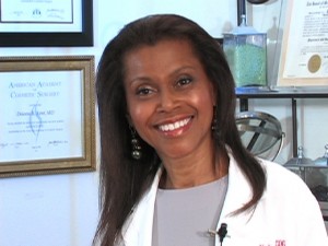 Dolores Kent, M.D., a Beverly Hills-based cosmetic surgeon with over 20 years of experience, demonstrates how to inject BOTOX for common cosmetic procedures.